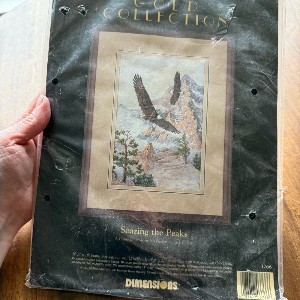 Dimensions Gold Collection Eagle Wall Art